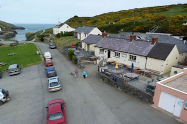 St Davids Peninsula Cottages Eating Out The Sloop Inn