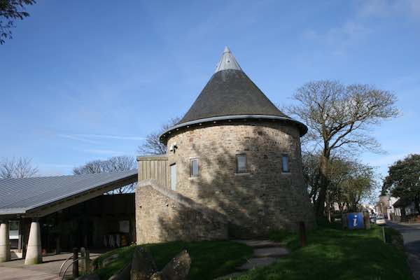 St Davids Tourist Information Centre Pembrokeshire.JPG