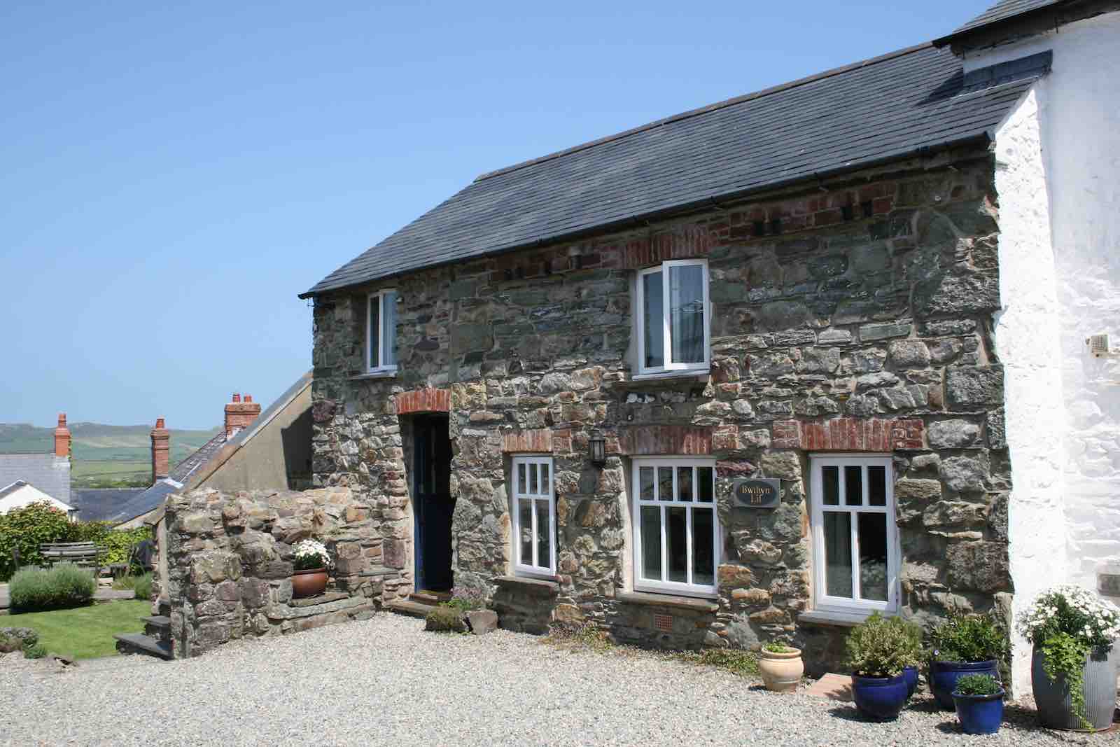 Bwthyn Lil Pembrokeshire Holiday Cottages St Davids